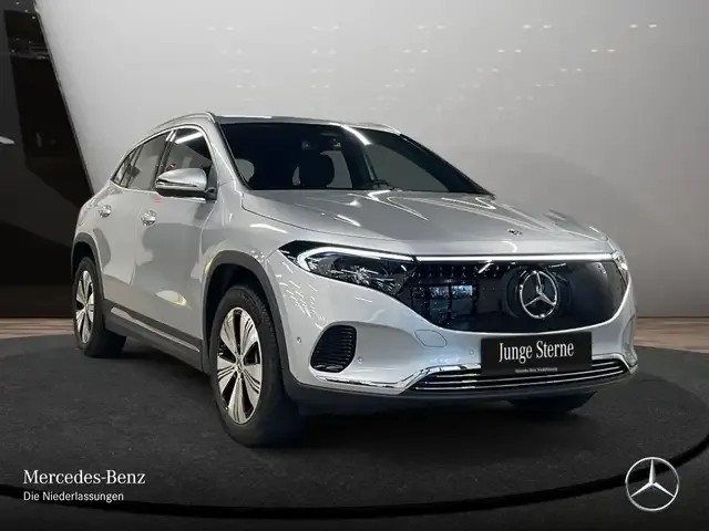 Mercedes-Benz EQA 300
