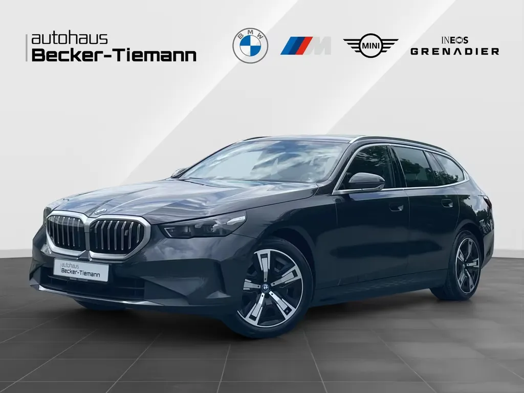 BMW i5