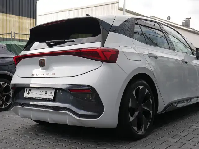 CUPRA Born