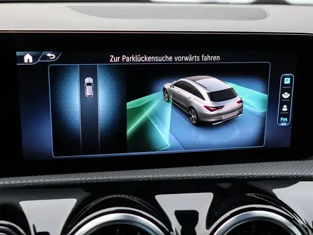 Mercedes-Benz CLA 180