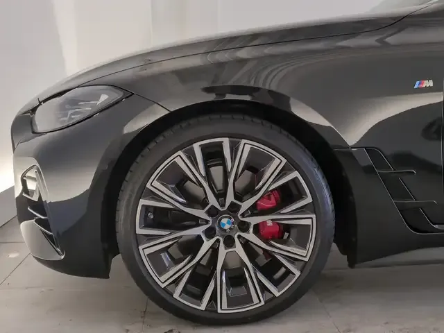 BMW 440