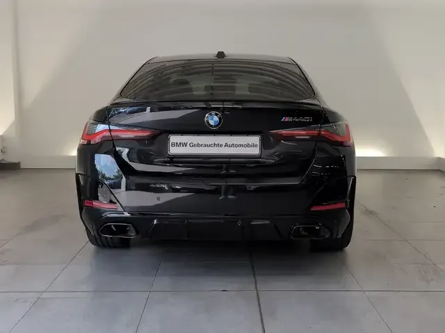 BMW 440