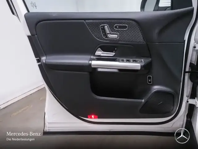 Mercedes-Benz EQA 350