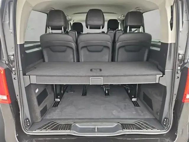 Mercedes-Benz V 250