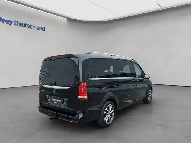 Mercedes-Benz V 250