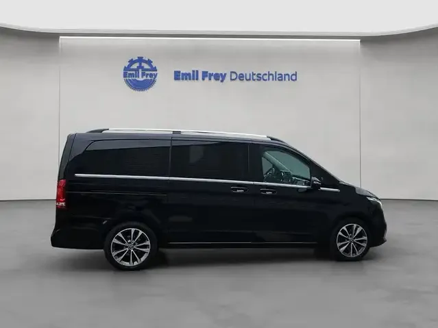 Mercedes-Benz V 250