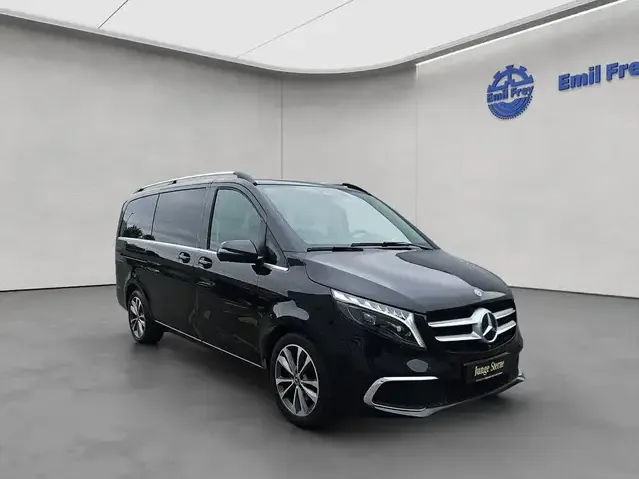 Mercedes-Benz V 250
