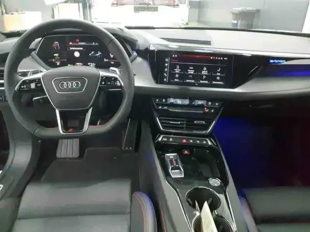 Audi e-tron GT