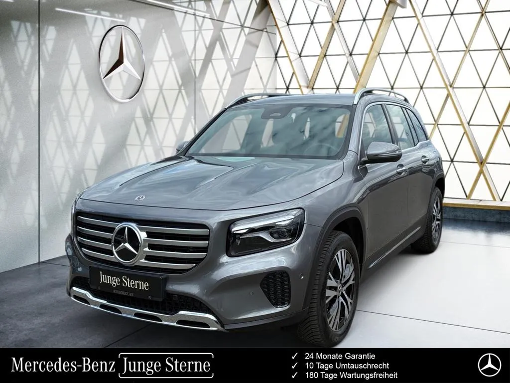 Mercedes-Benz GLB 200