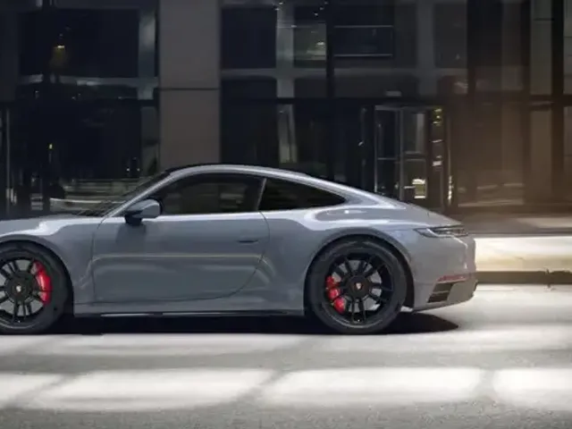 Porsche 992