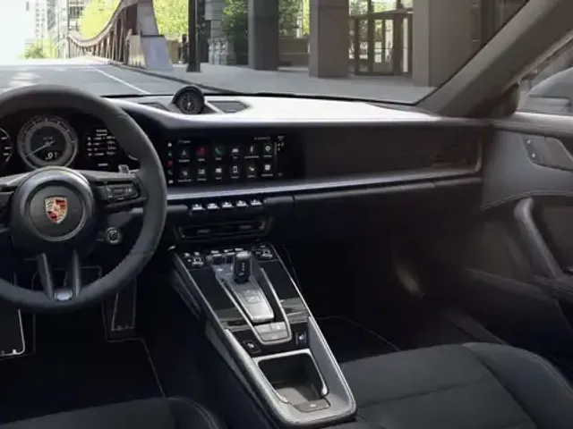 Porsche 992