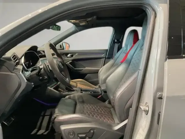 Audi RS Q3