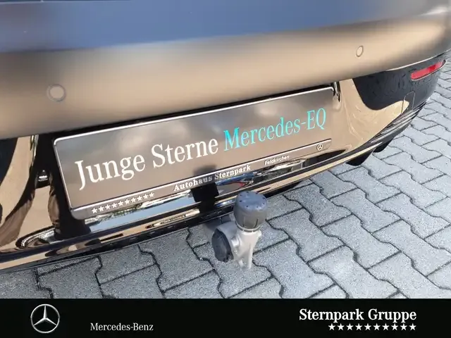 Mercedes-Benz EQE 53