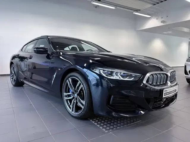 BMW 840