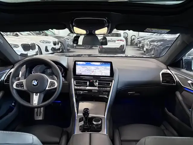 BMW 840