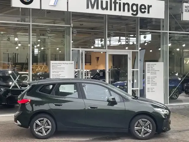 BMW 220