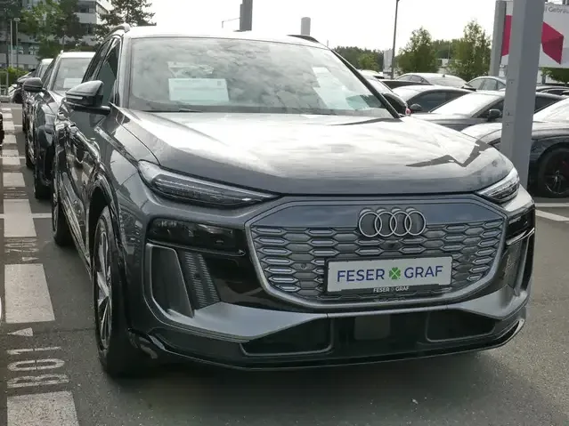Audi Q6 e-tron