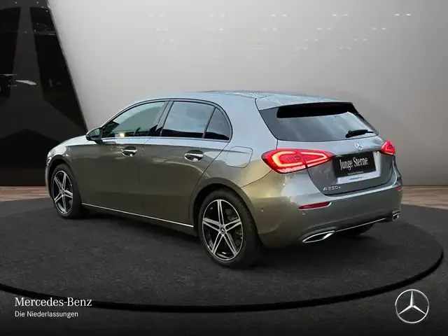 Mercedes-Benz A 250