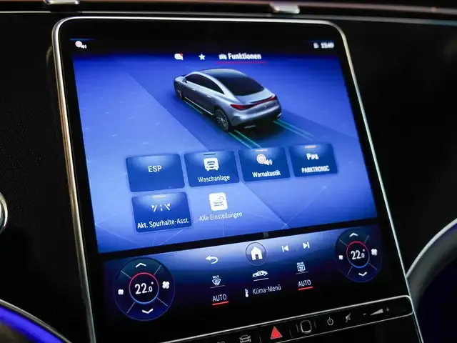 Mercedes-Benz EQE 300