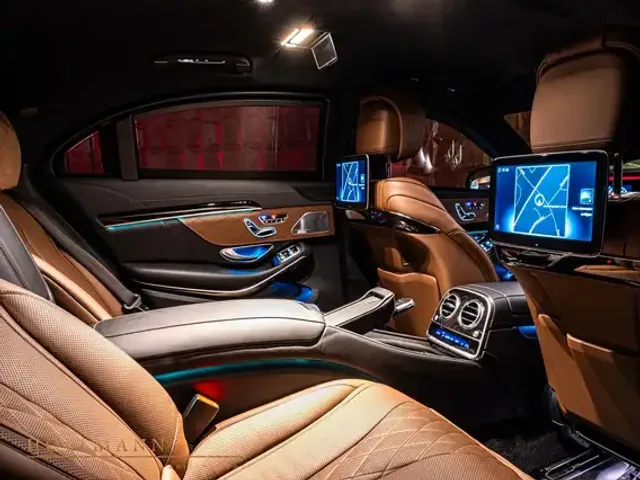 Mercedes-Benz S 600