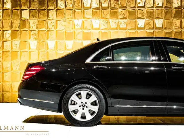 Mercedes-Benz S 600
