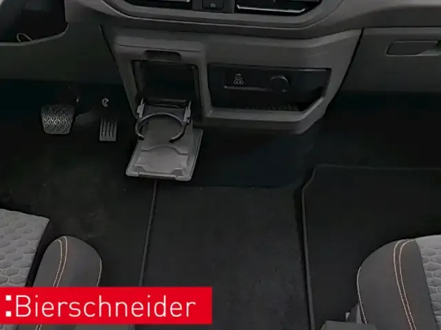 Volkswagen T7 Caravelle
