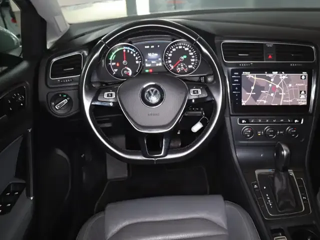Volkswagen e-Golf