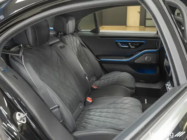 Mercedes-Benz S 500
