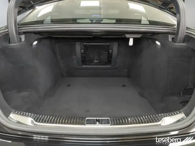 Mercedes-Benz S 500