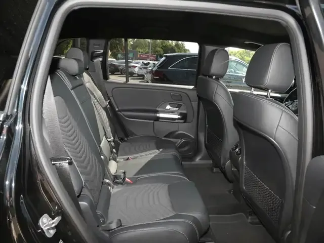 Mercedes-Benz EQB 350