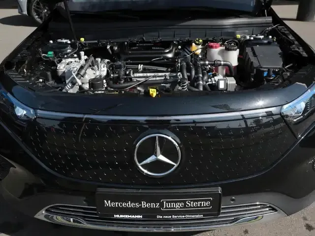 Mercedes-Benz EQB 350