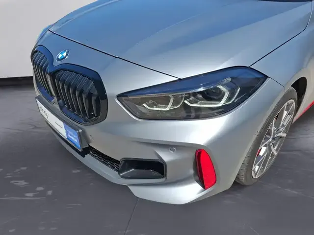 BMW 128