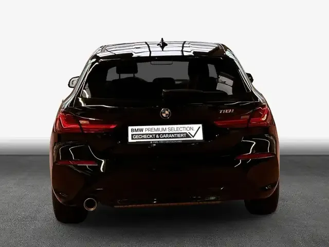 BMW 118