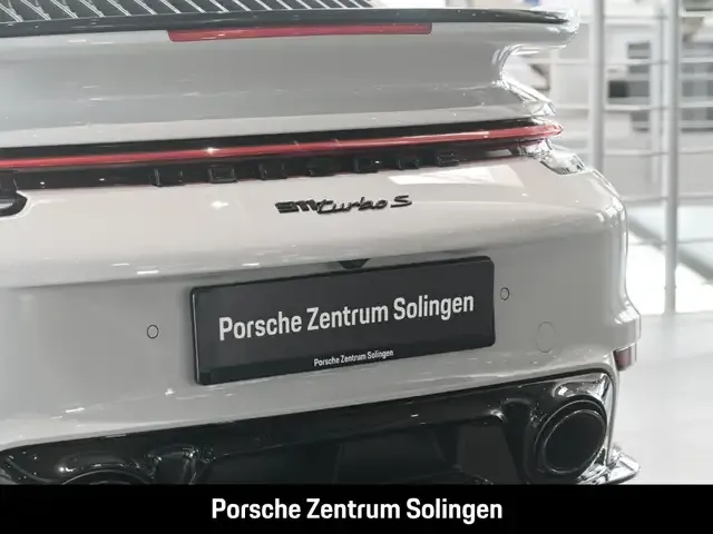 Porsche 992