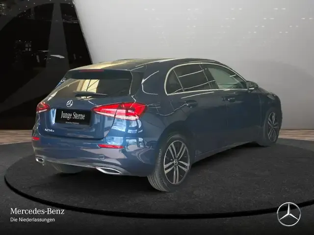 Mercedes-Benz A 250