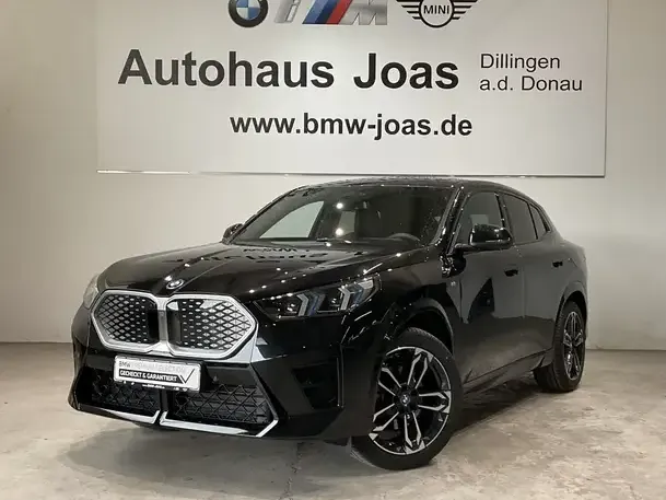 BMW iX2