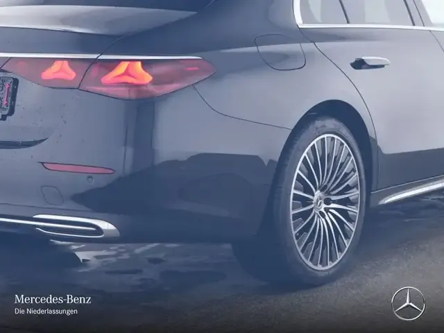 Mercedes-Benz E 300