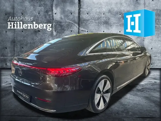 Mercedes-Benz EQS