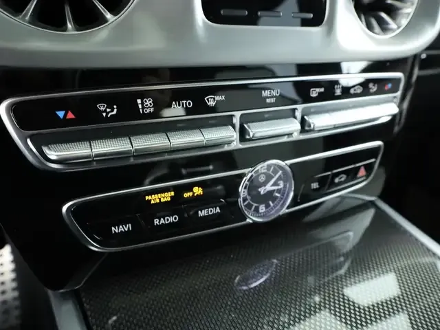 Mercedes-Benz G 500