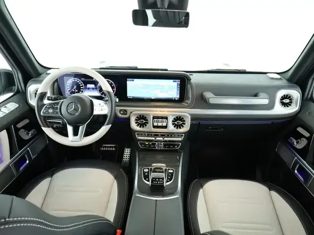 Mercedes-Benz G 500