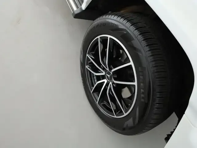 Mercedes-Benz G 500