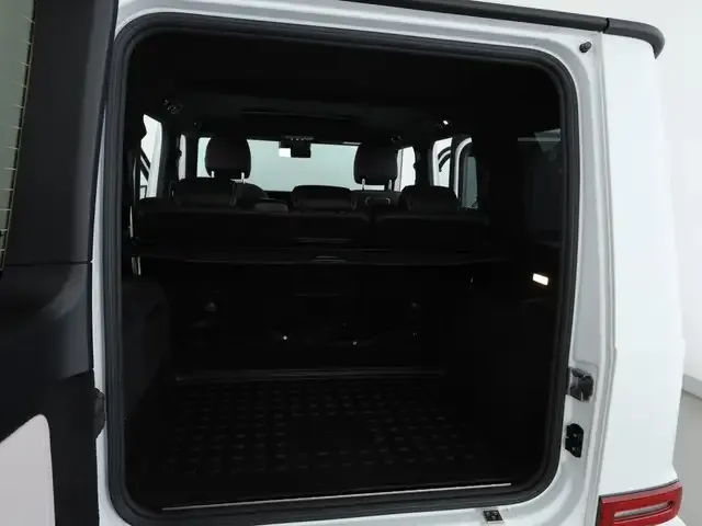 Mercedes-Benz G 500