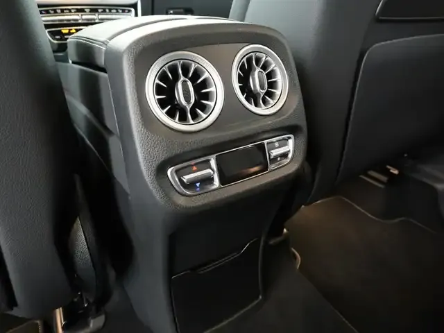 Mercedes-Benz G 500