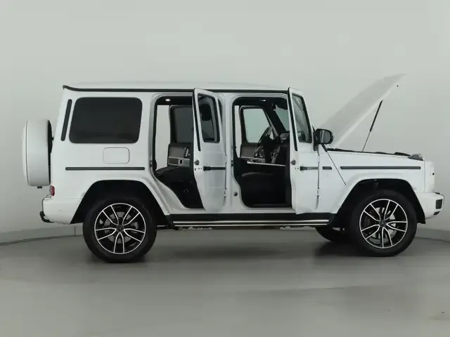 Mercedes-Benz G 500