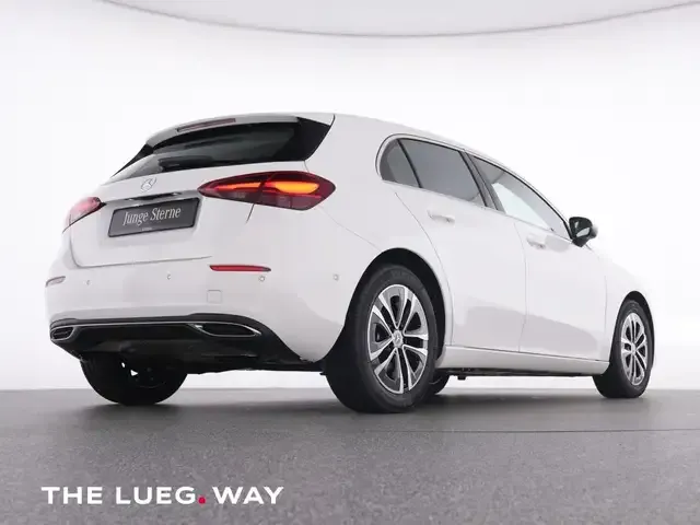 Mercedes-Benz A 200