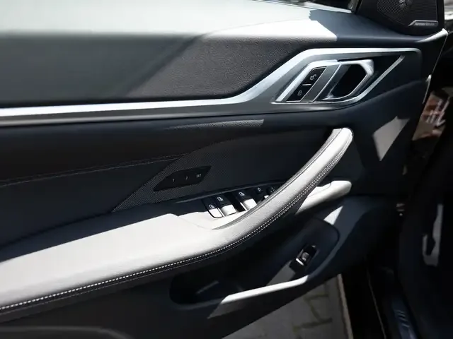 BMW 440