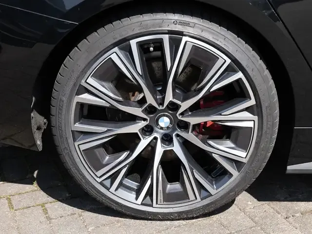 BMW 440
