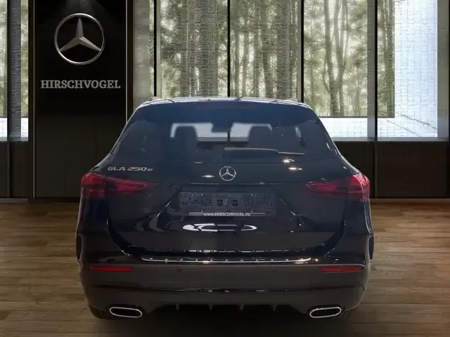 Mercedes-Benz GLA 250
