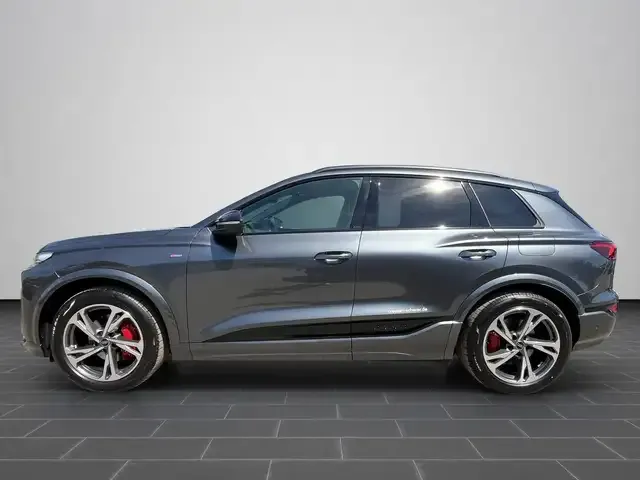 Audi Q6