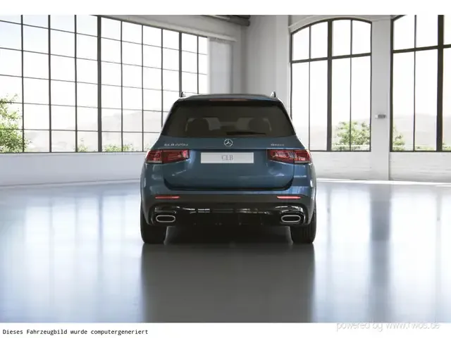 Mercedes-Benz GLB 220